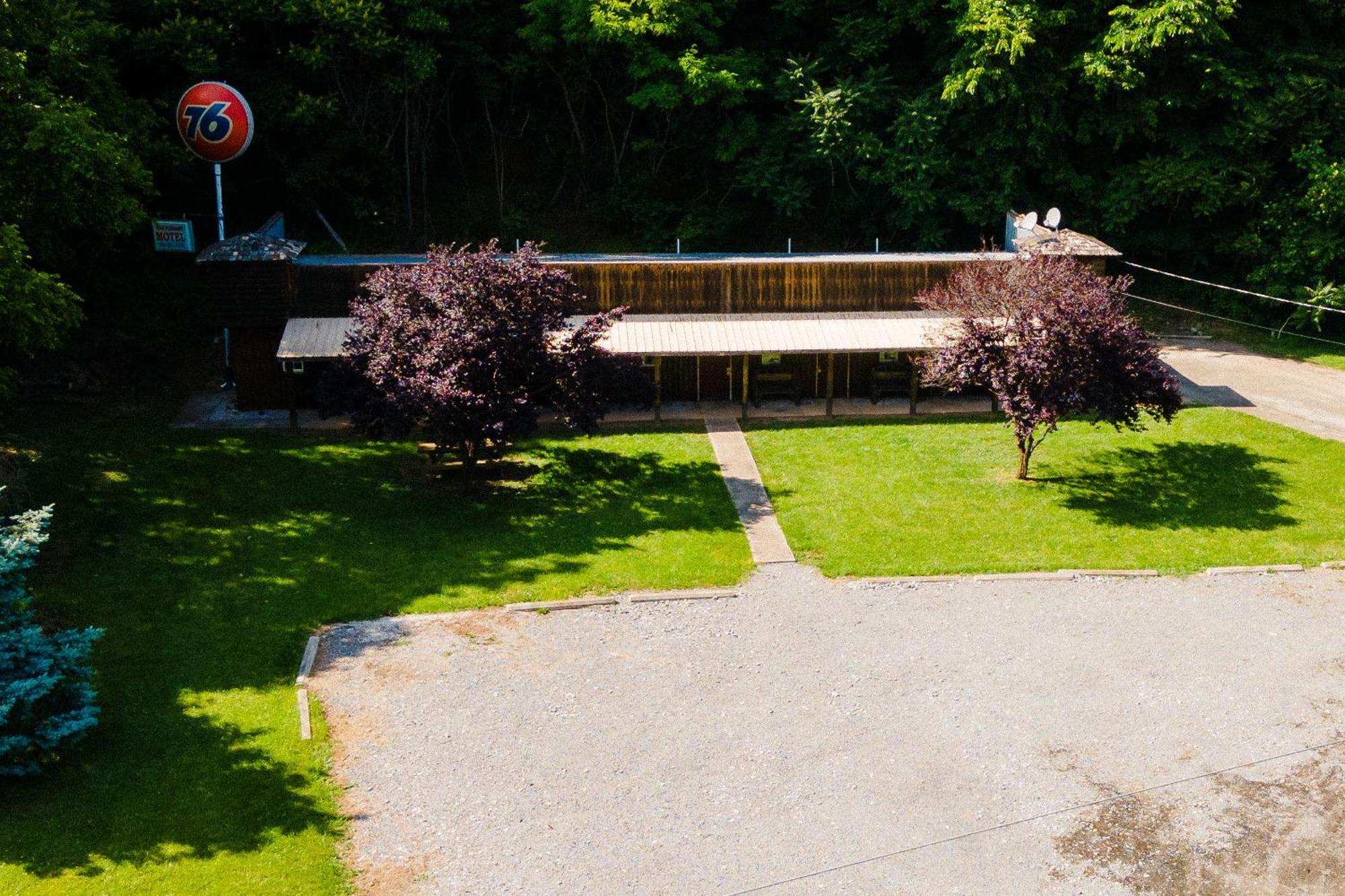 Seneca Pines Lodge Seneca Rocks Εξωτερικό φωτογραφία