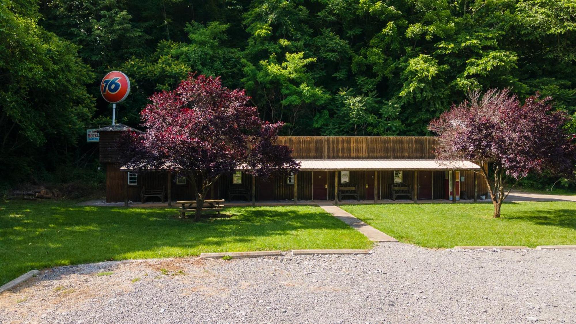 Seneca Pines Lodge Seneca Rocks Εξωτερικό φωτογραφία