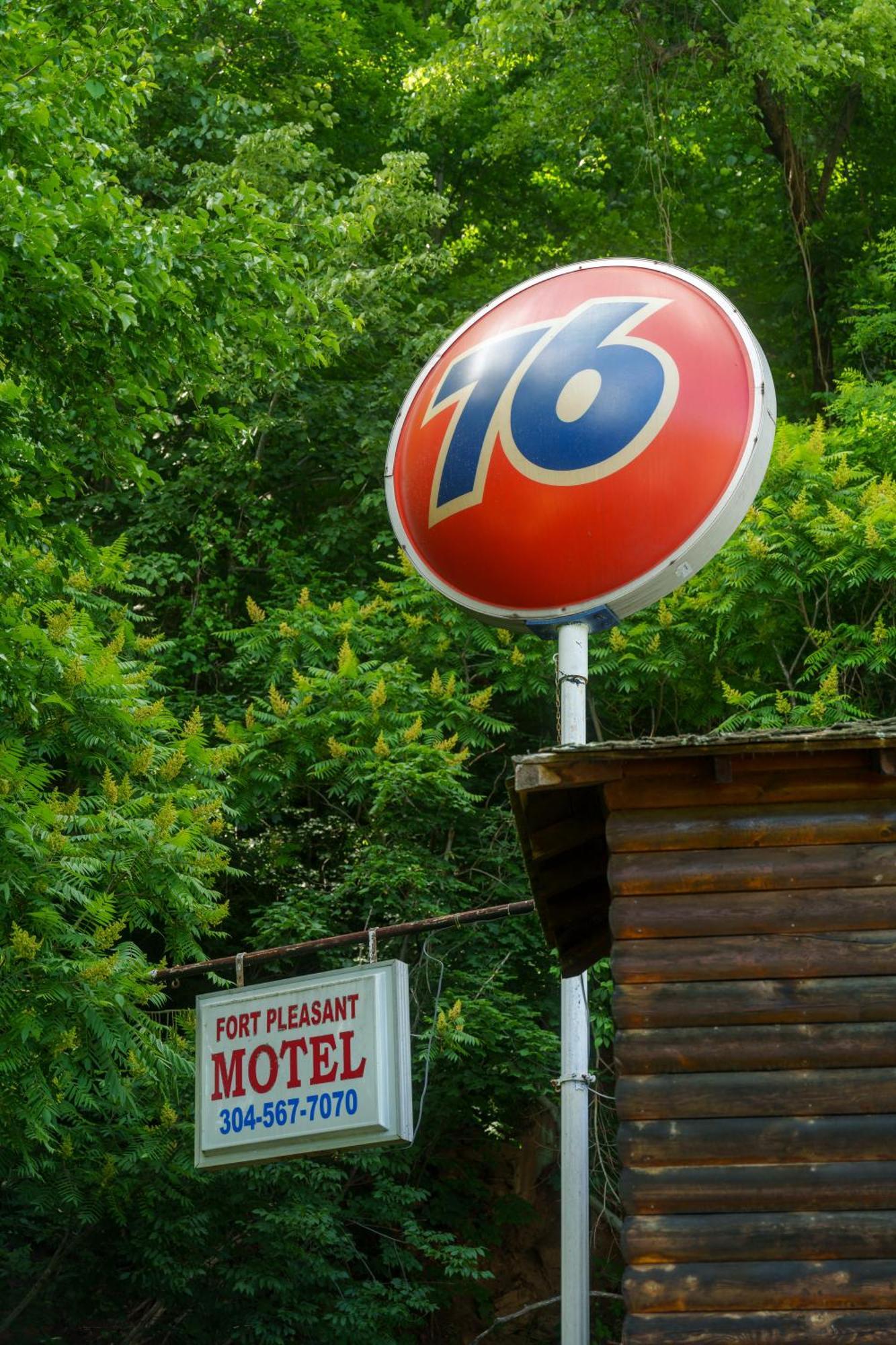 Seneca Pines Lodge Seneca Rocks Εξωτερικό φωτογραφία