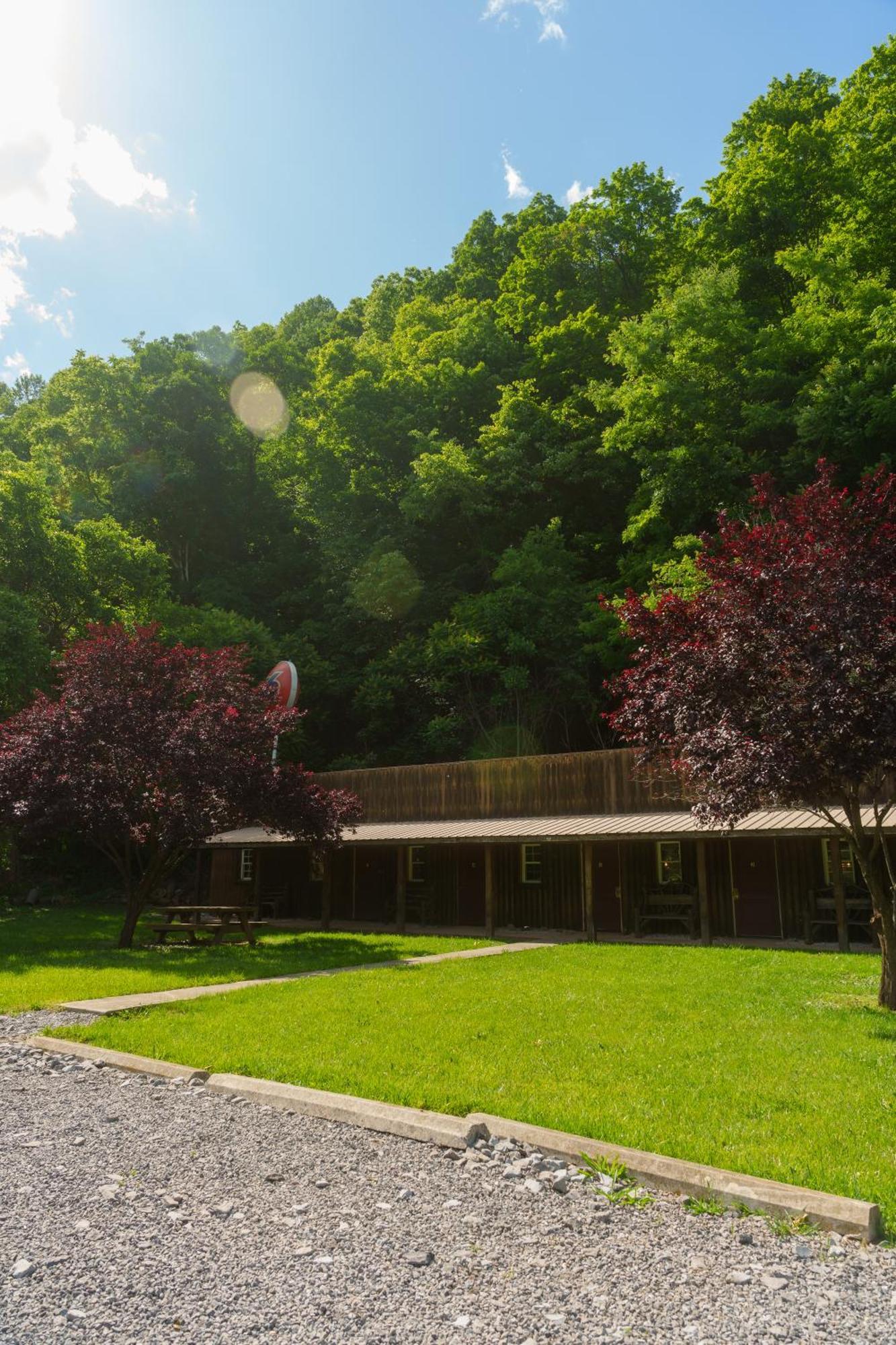 Seneca Pines Lodge Seneca Rocks Εξωτερικό φωτογραφία