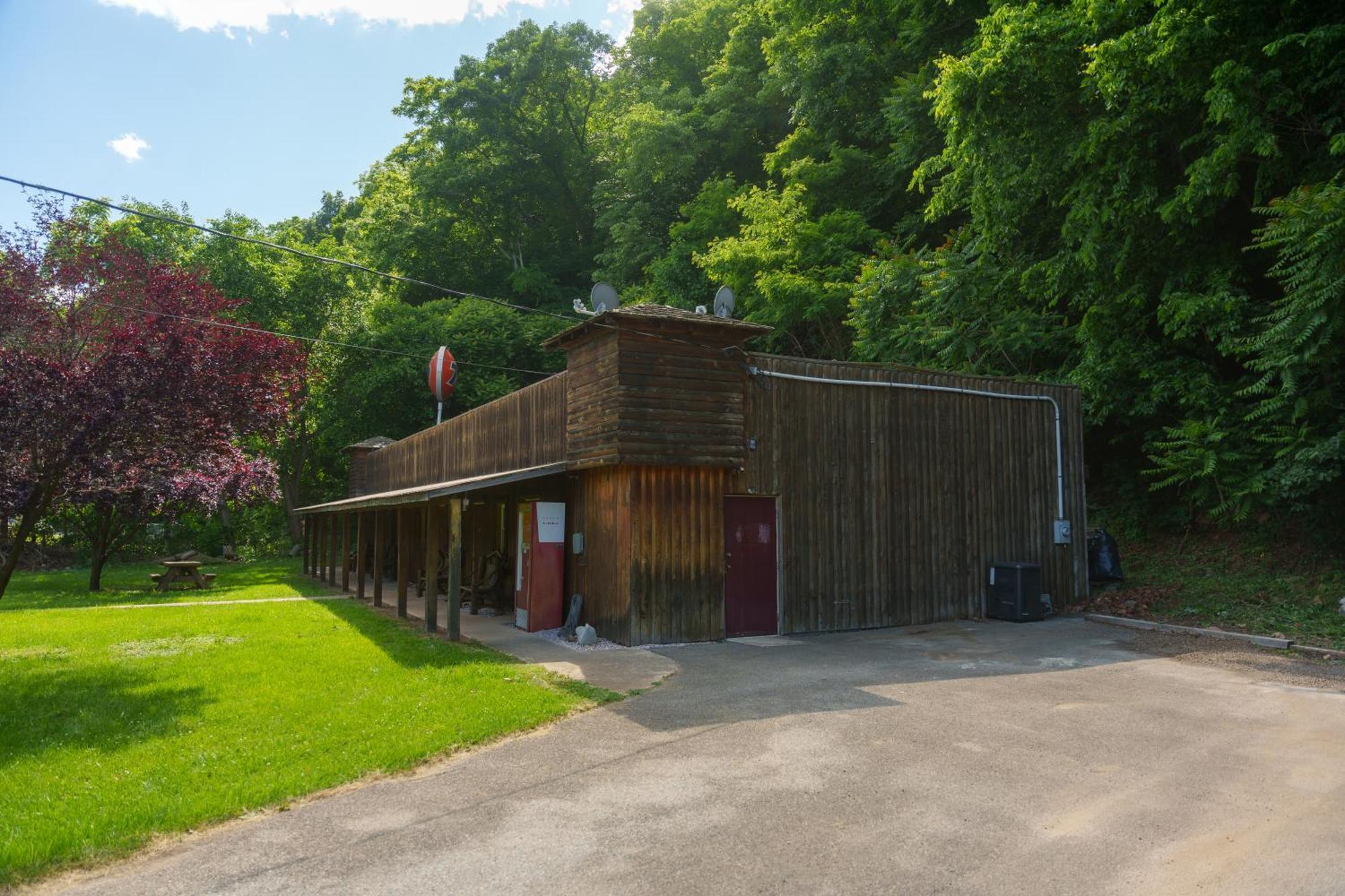 Seneca Pines Lodge Seneca Rocks Εξωτερικό φωτογραφία